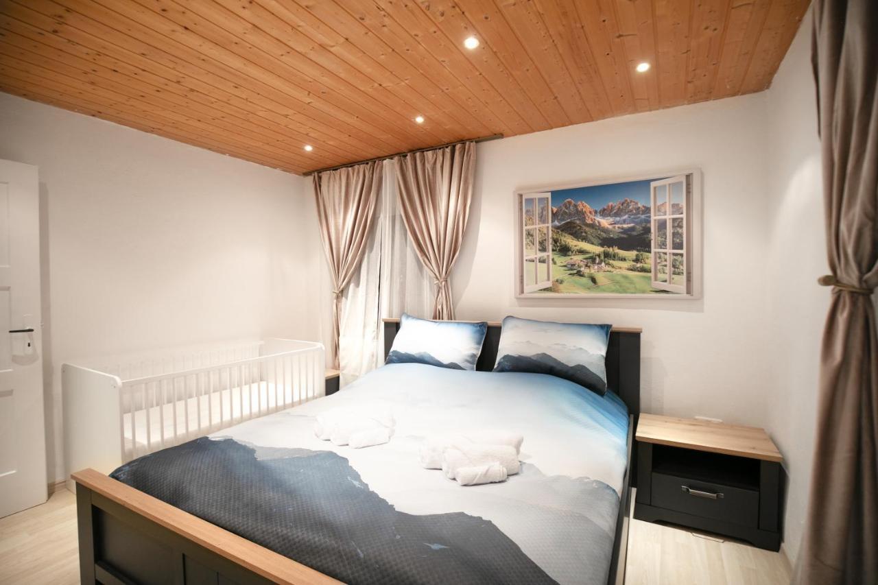 Alpina Haus Apartment Oberammergau Bagian luar foto