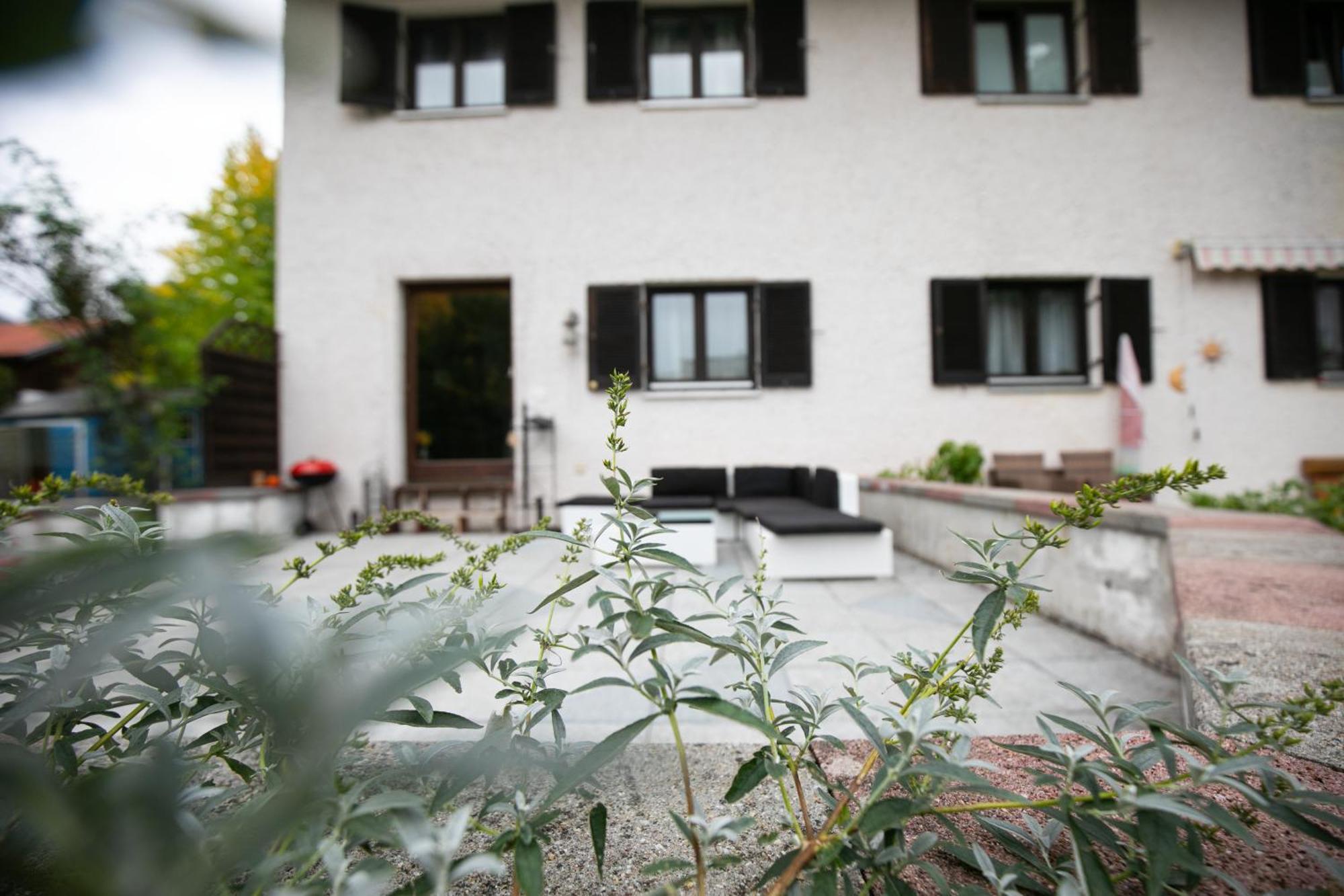 Alpina Haus Apartment Oberammergau Bagian luar foto