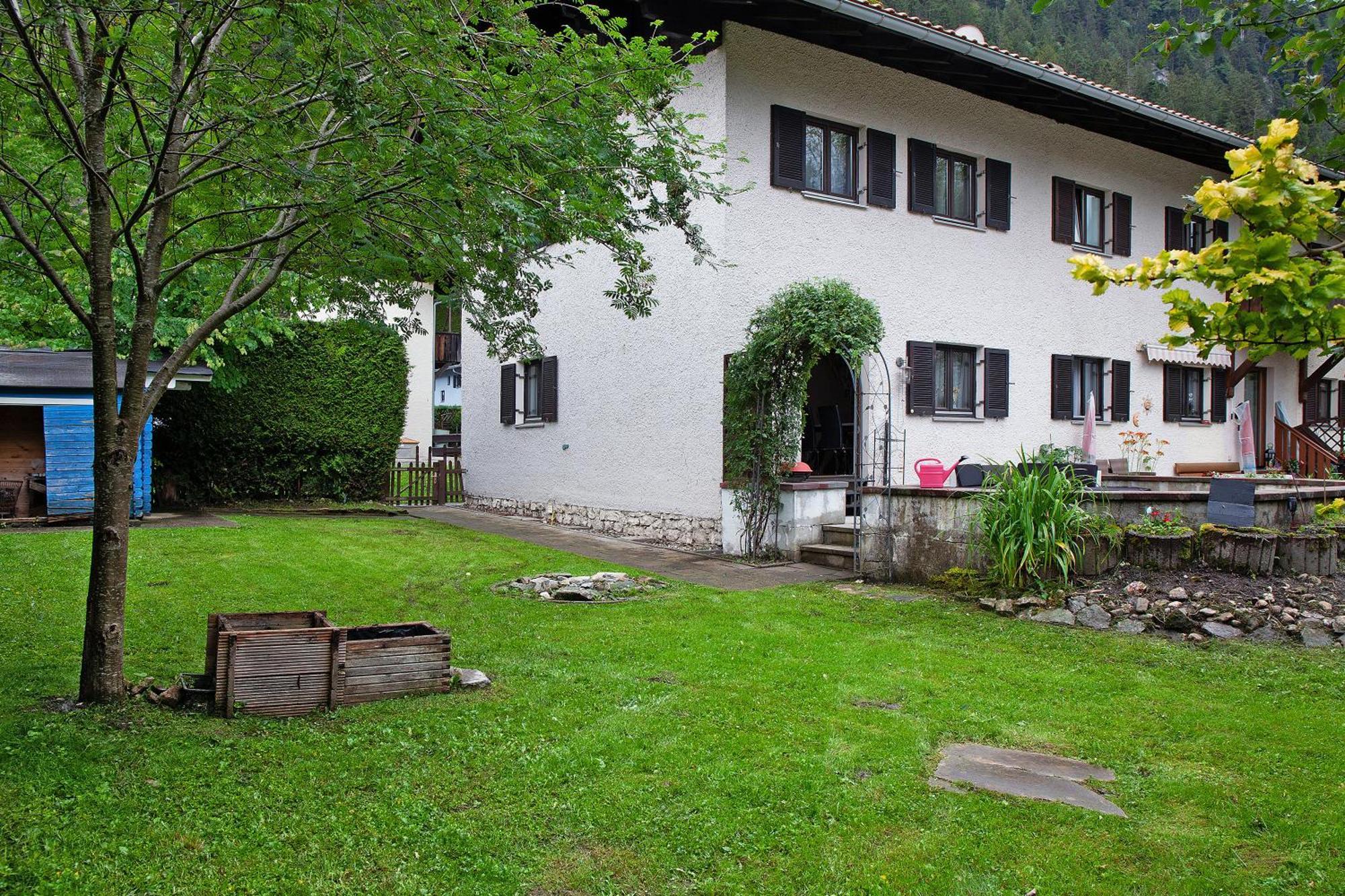 Alpina Haus Apartment Oberammergau Bagian luar foto